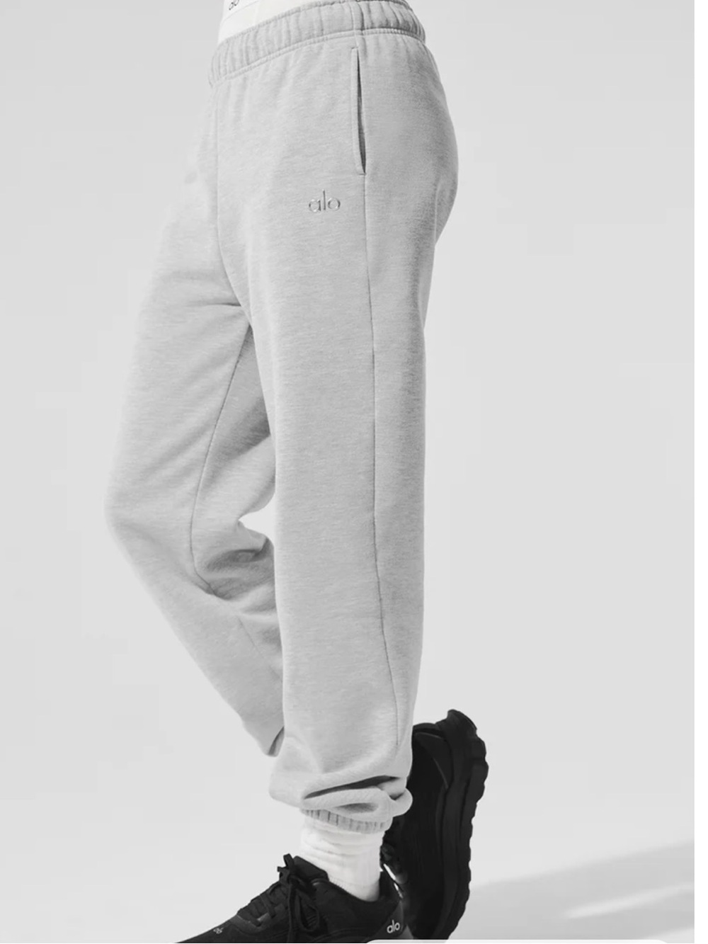ALO Yoga Accolade Gray Jogger Sweatpants